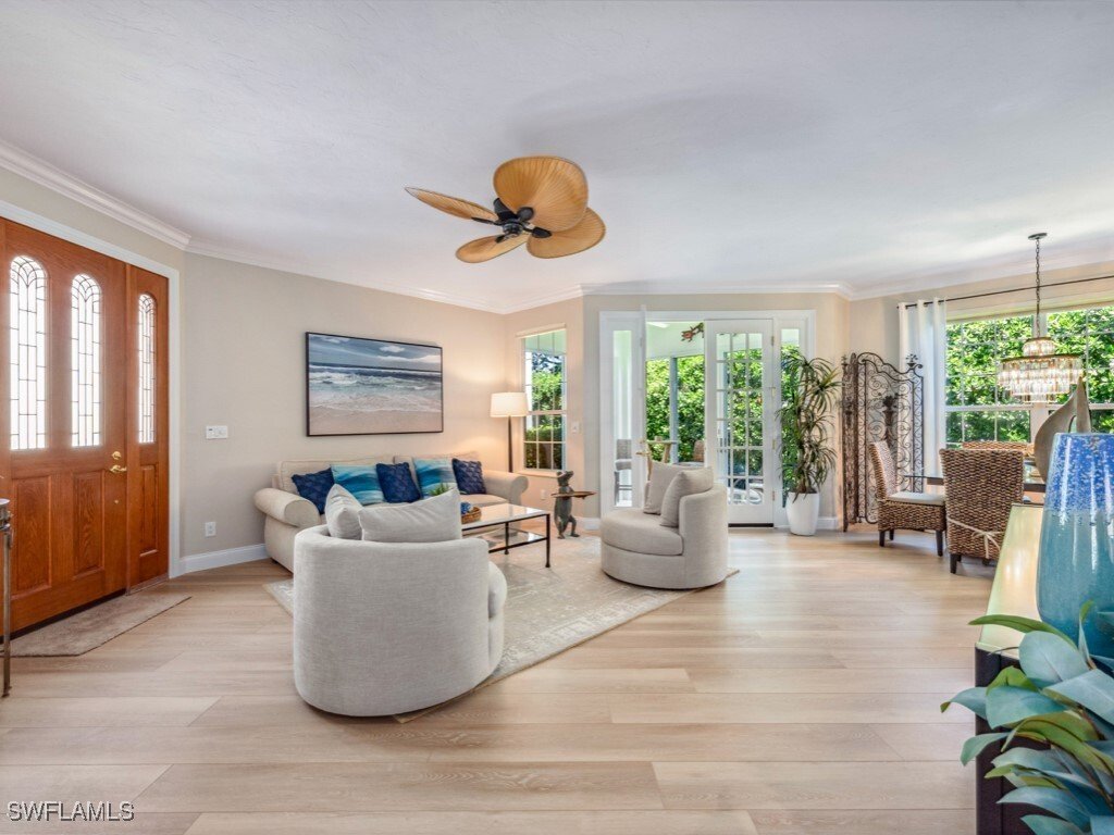 Condo in Naples, Florida, United States 2 - 16236351
