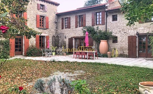 House in Claveyson, Auvergne-Rhône-Alpes, France 1