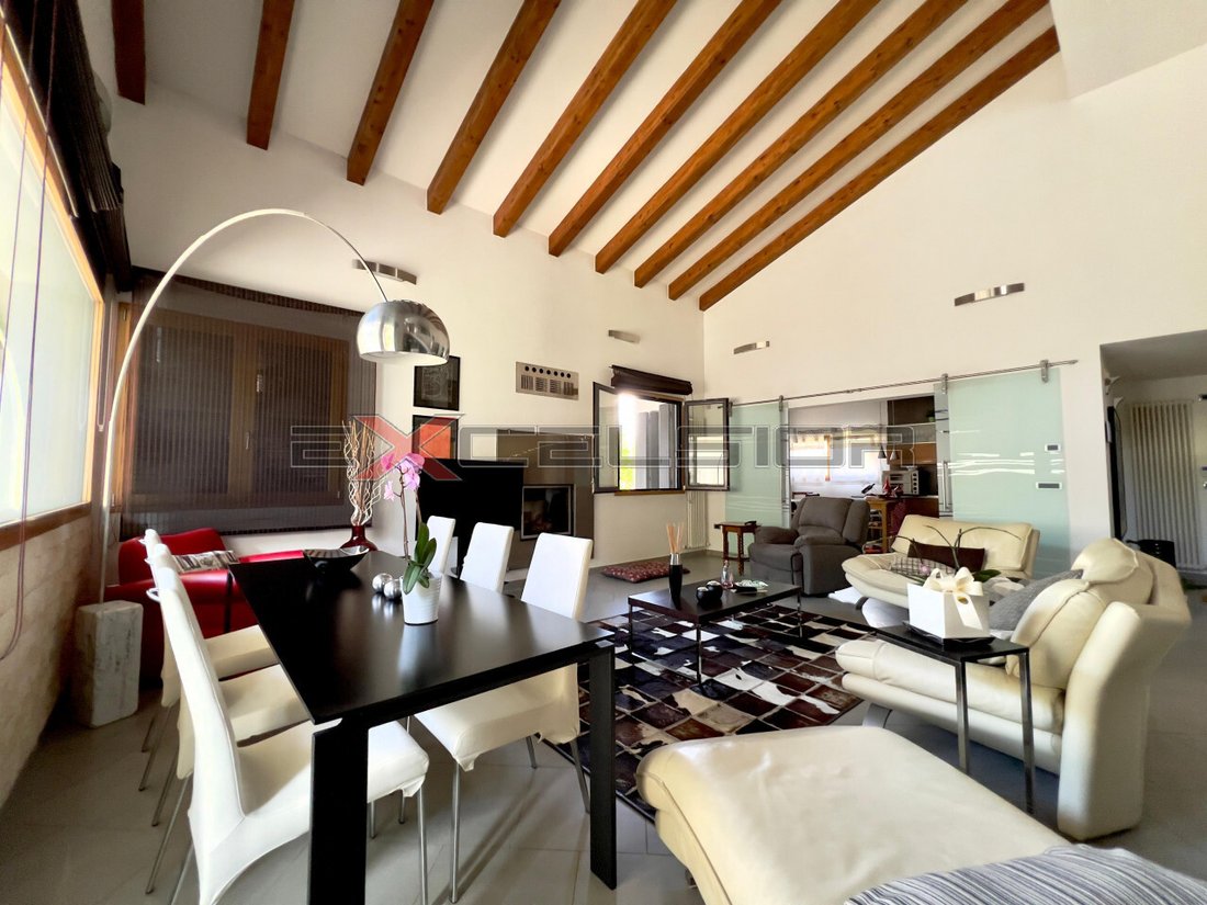 Villa in Cavarzere, Veneto, Italy 2 - 16536060