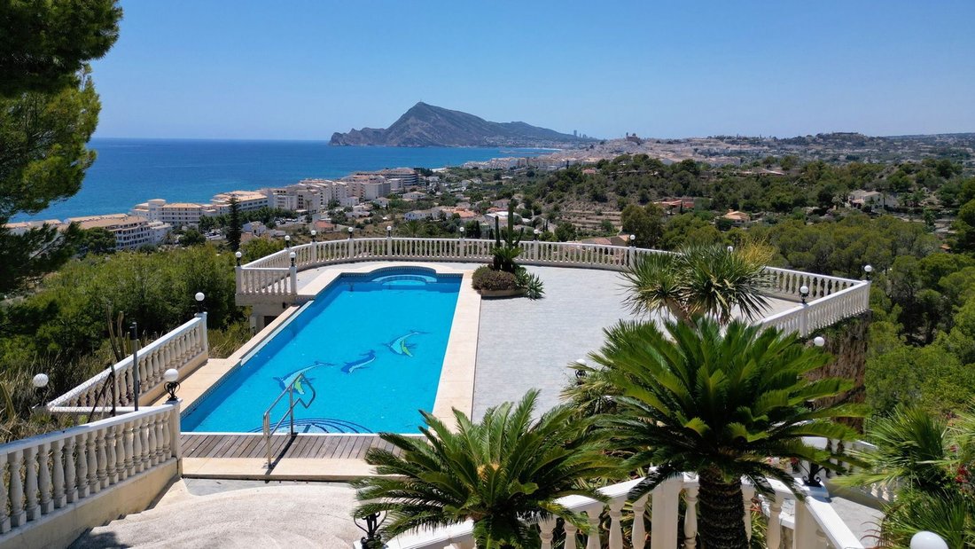 Villa in Altea, Valencian Community, Spain 1 - 16535118