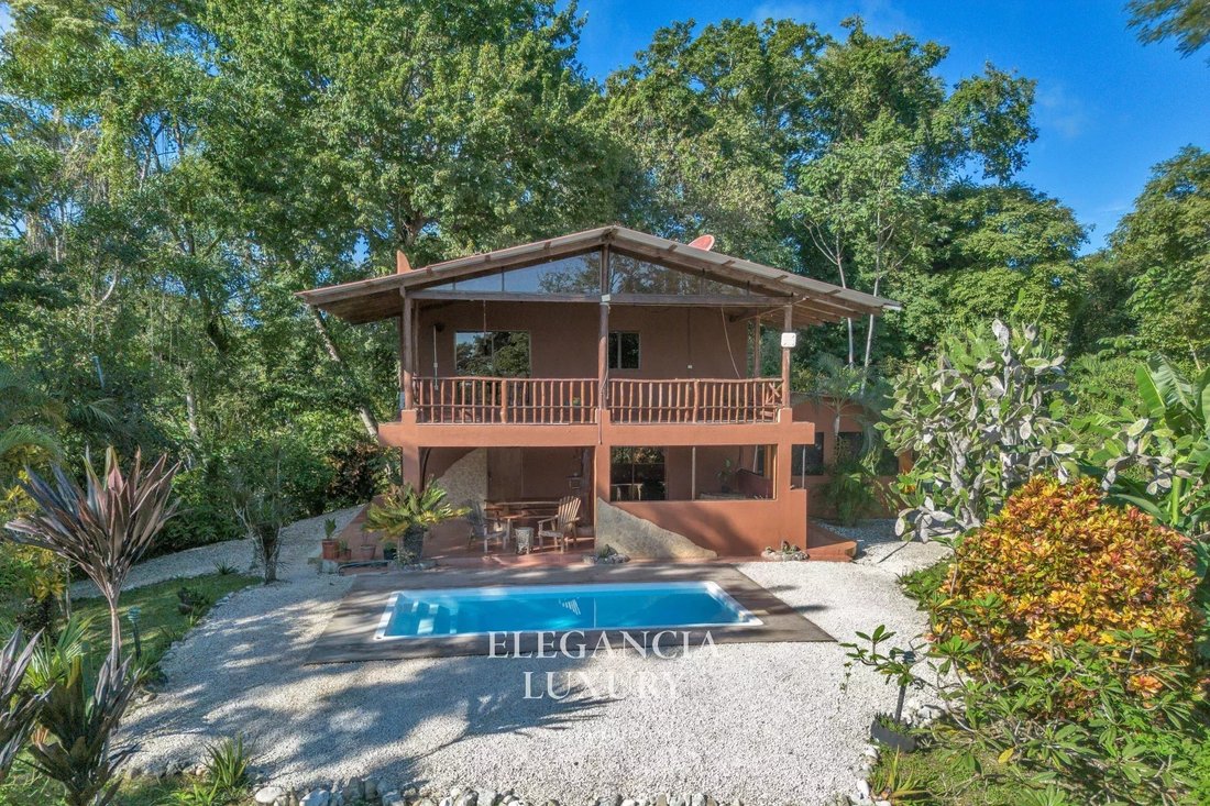 Villa in Cedros, Provinz Puntarenas, Costa Rica 1 - 16533276