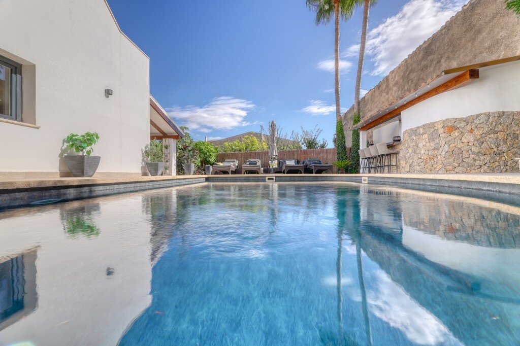 Villa in es Capdella, Calvia, Balearic Islands 1 - 16534448