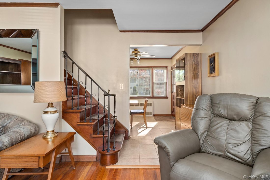 House in Bellmore, New York, United States 3 - 16534933