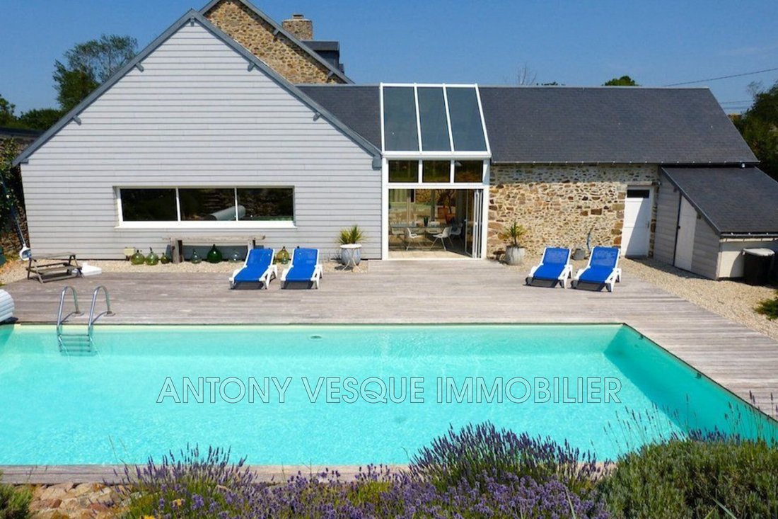 Villa in Gouville-sur-Mer, Normandy, France 2 - 16536789