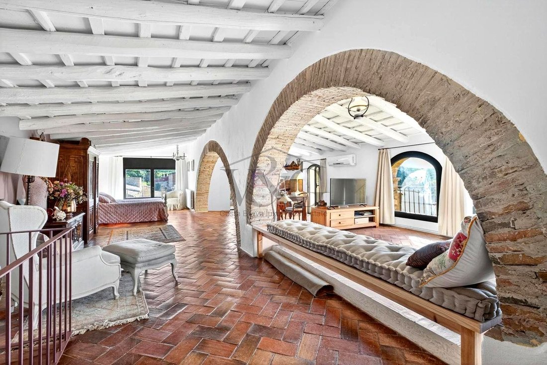 Villa in Regent, Catalonia, Spain 3 - 16533025