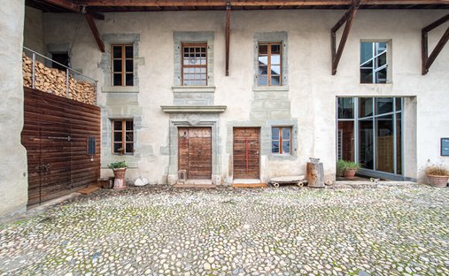 Castle Life At Your Fingertips