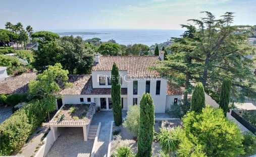 Villa in La Maure-Super Cannes, Vallauris, France 1