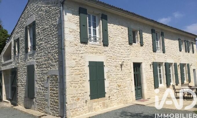 House in Le Gua, Nouvelle-Aquitaine, France 3 - 16534271
