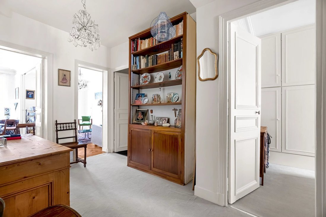 Apartment in Porte Dauphine, Paris 16e Arrondissement, Paris 5 - 16496568