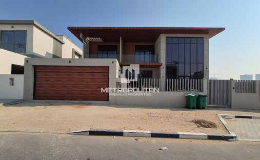 Villa in Dubai, Dubai, United Arab Emirates 1