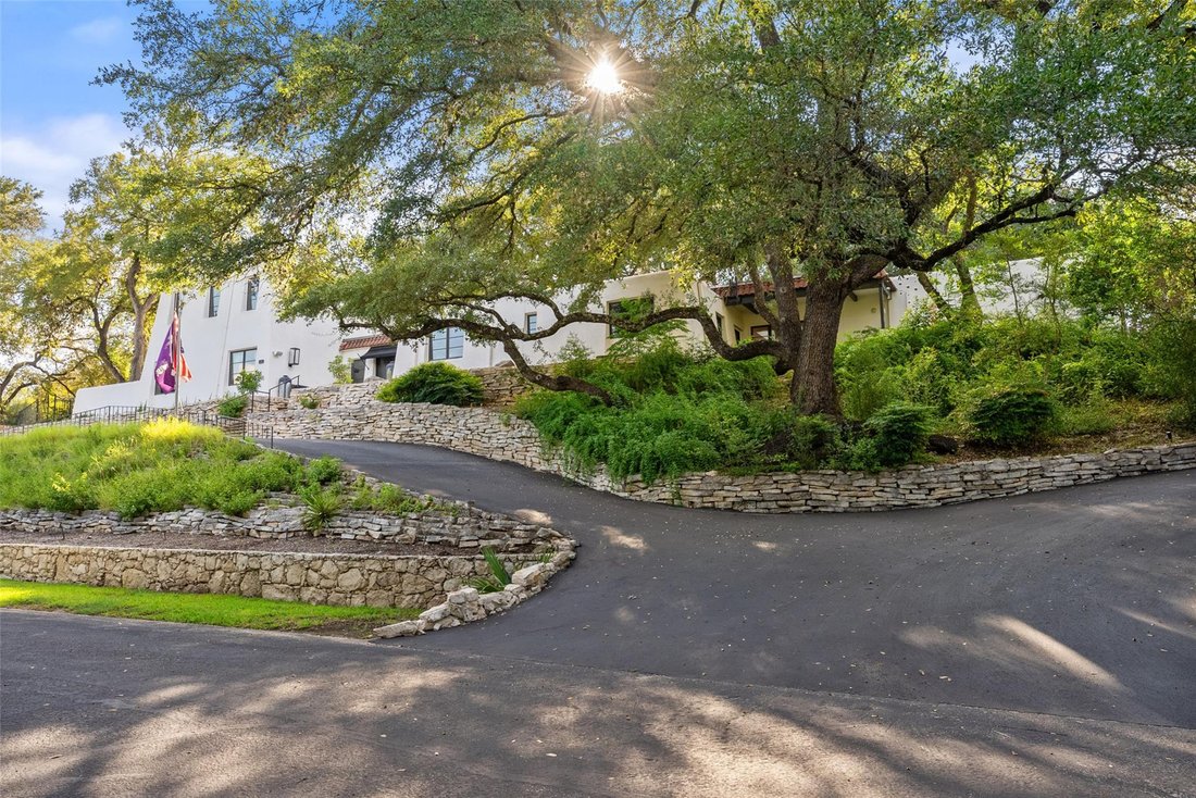 House in The Hills, Texas, United States 1 - 16535655