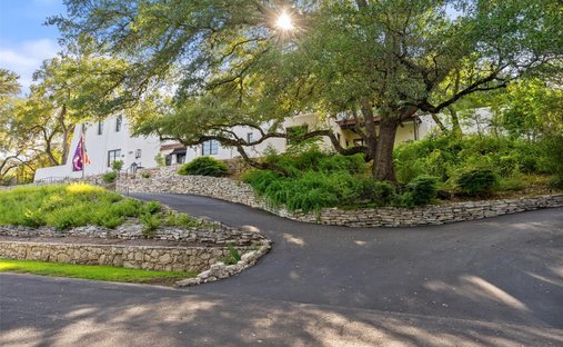 House in The Hills, Texas, United States 1