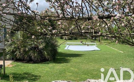 Castle for Sale in Le Gua, Nouvelle-Aquitaine, France