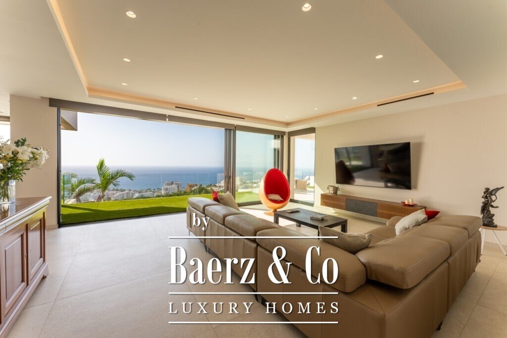 Villa in Costa Adeje, Adeje, Canary Islands 2 - 16534841