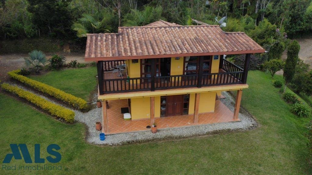 Finca in Campo Alegre, Antioquia, Colombia 1 - 16536800
