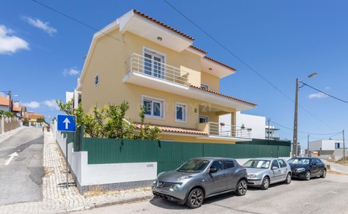Villa in Pontinha e Famoes, Lissabon, Portugal 1