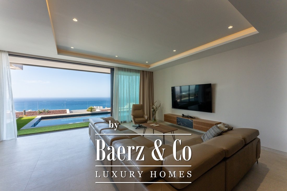 Villa in Costa Adeje, Adeje, Canary Islands 2 - 16533281
