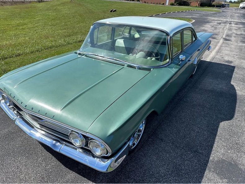 Sedan in Glendale, United States 2 - 16536836