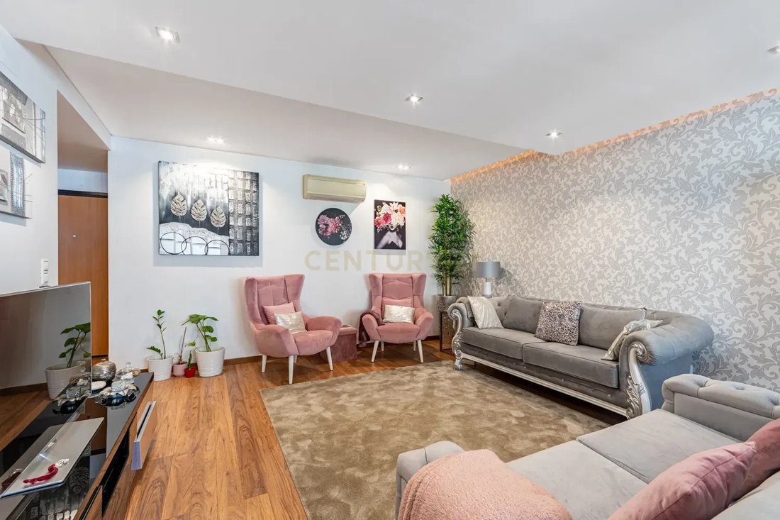 Apartment in Loures, Lisbon, Portugal 5 - 16535003