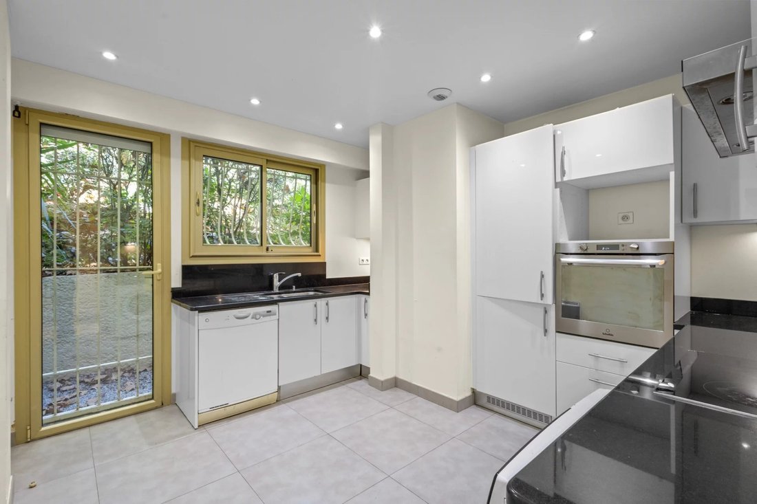 Apartment in Sainte Catherine, Le Cannet, France 4 - 16534492