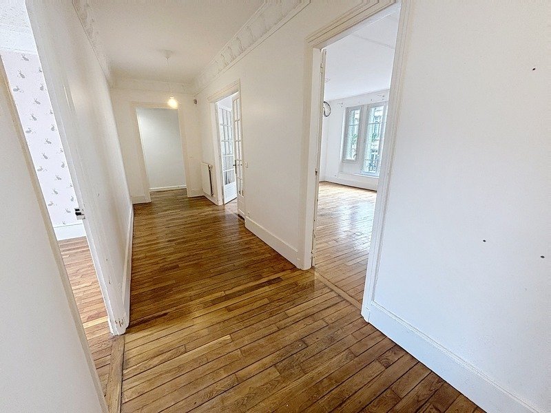 Apartment in Centre Ville, Reims, France 3 - 16535001