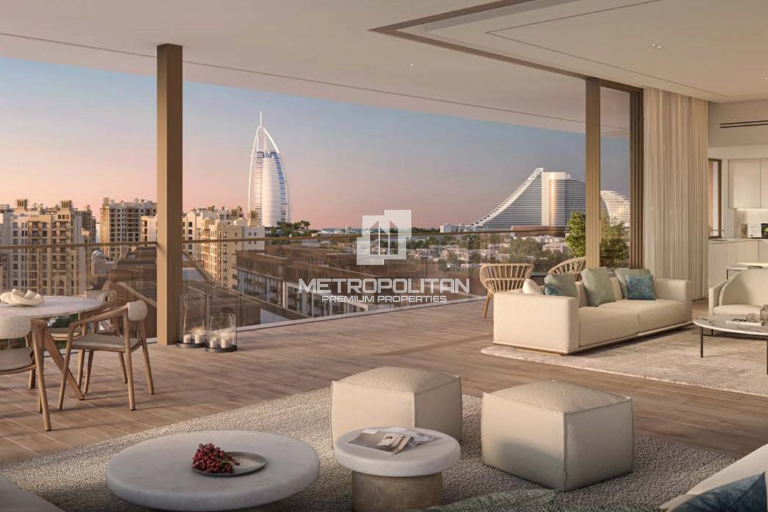 Apartment in Umm Suqeim, Dubai, United Arab Emirates 1 - 16533844