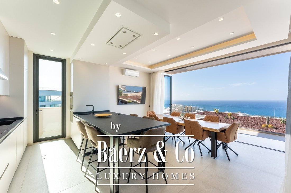 Villa in Costa Adeje, Adeje, Canary Islands 5 - 16533281