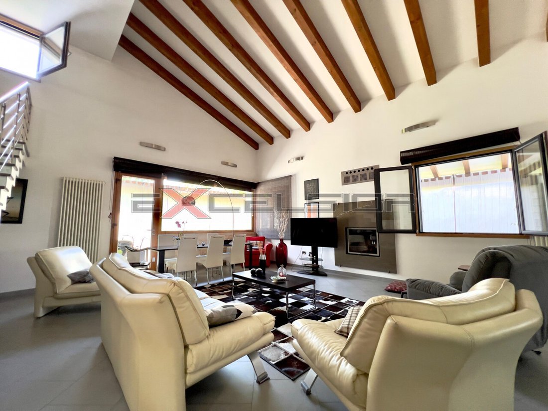 Villa in Cavarzere, Veneto, Italy 3 - 16536060