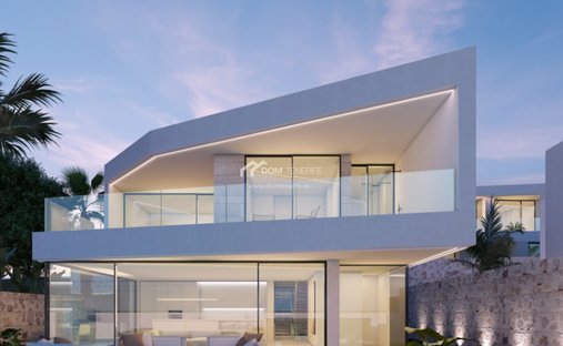 Villa in Los Cristianos, Canary Islands, Spain 1
