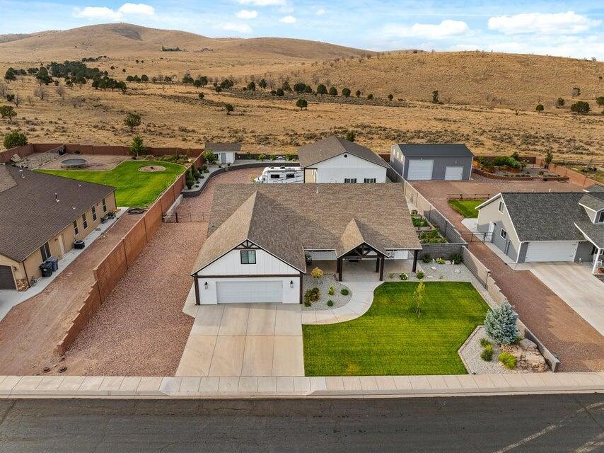 House in Enterprise, Utah, United States 3 - 16482889