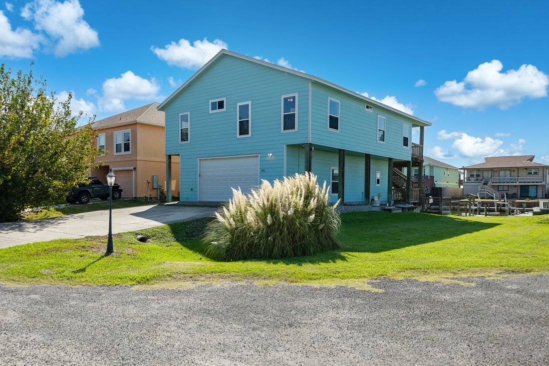 House in Aransas Pass, Texas, United States 5 - 16532863