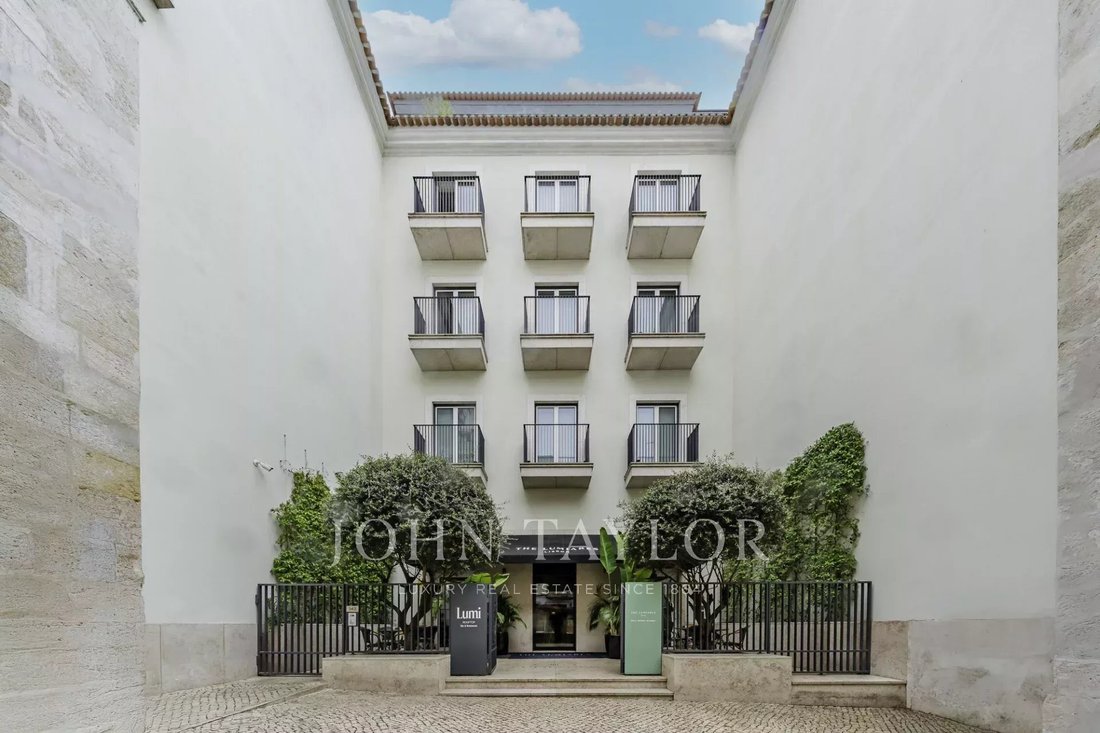 Apartment in Misericordia, Lisbon, Portugal 4 - 16534389