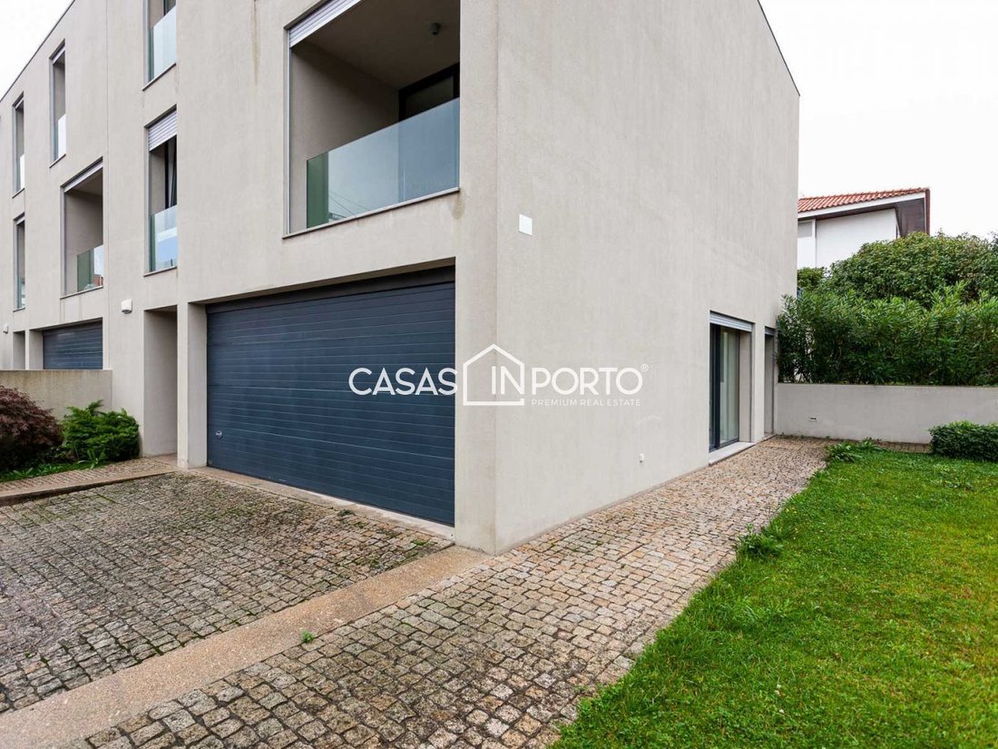 House in Cedofeita, Santo Ildefonso, Se, Miragaia, Sao Nicolau e Vitoria, Porto District, Portugal 2 - 16534393