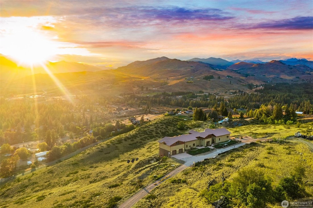 House in Winthrop, Washington, United States 1 - 16536470