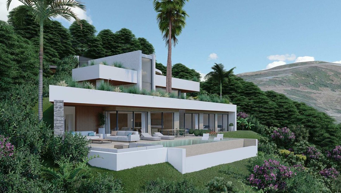 Villa in Benahavis, Andalusia, Spain 1 - 16538600