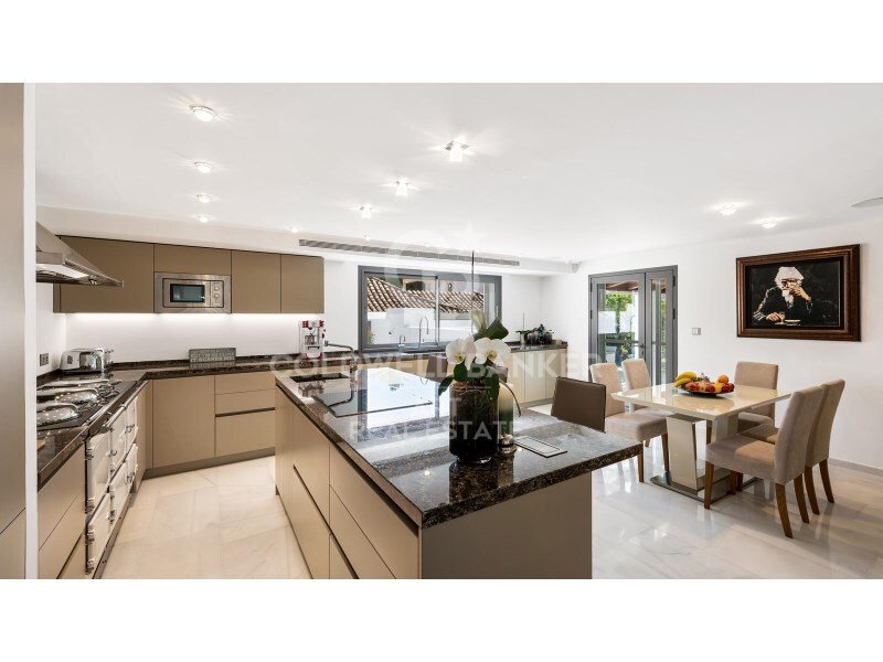 House in Nueva Andalucia, Marbella, Spain 5 - 16541436