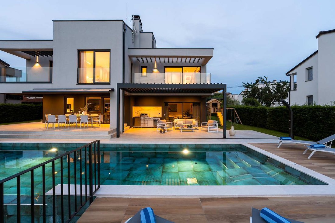 Villa in Porec, Istria County, Croatia 1 - 16542900