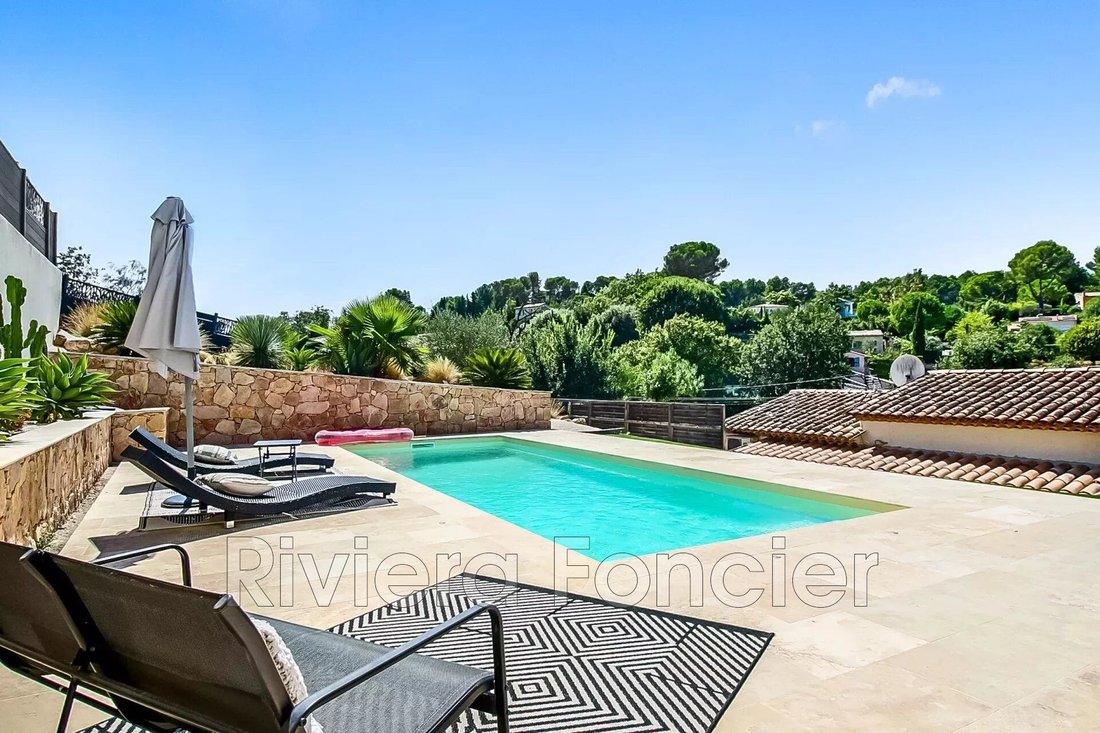 Villa in Valbonne, Provence-Alpes-Côte d'Azur, France 2 - 16539139