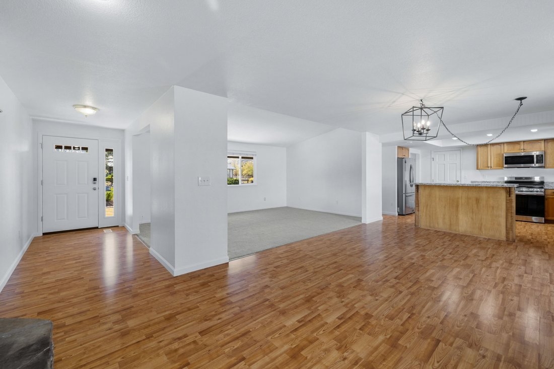 House in Reno, Nevada, United States 4 - 16538510
