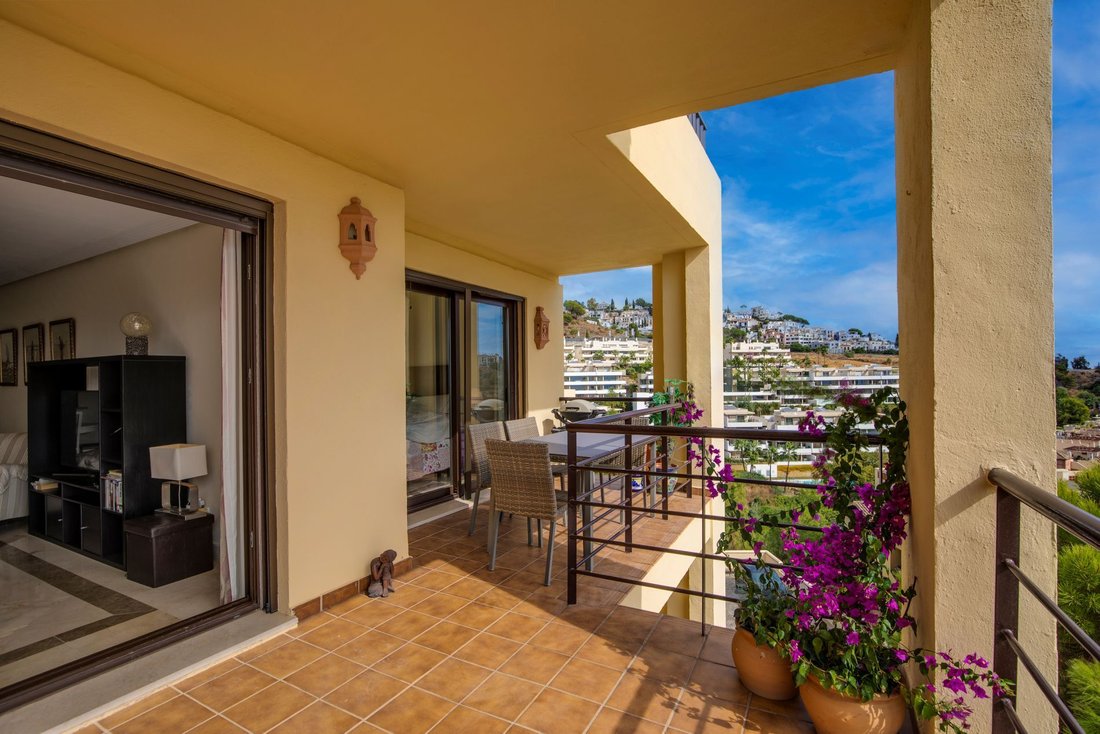 Apartment in Benahavis, Andalusia, Spain 5 - 16538591