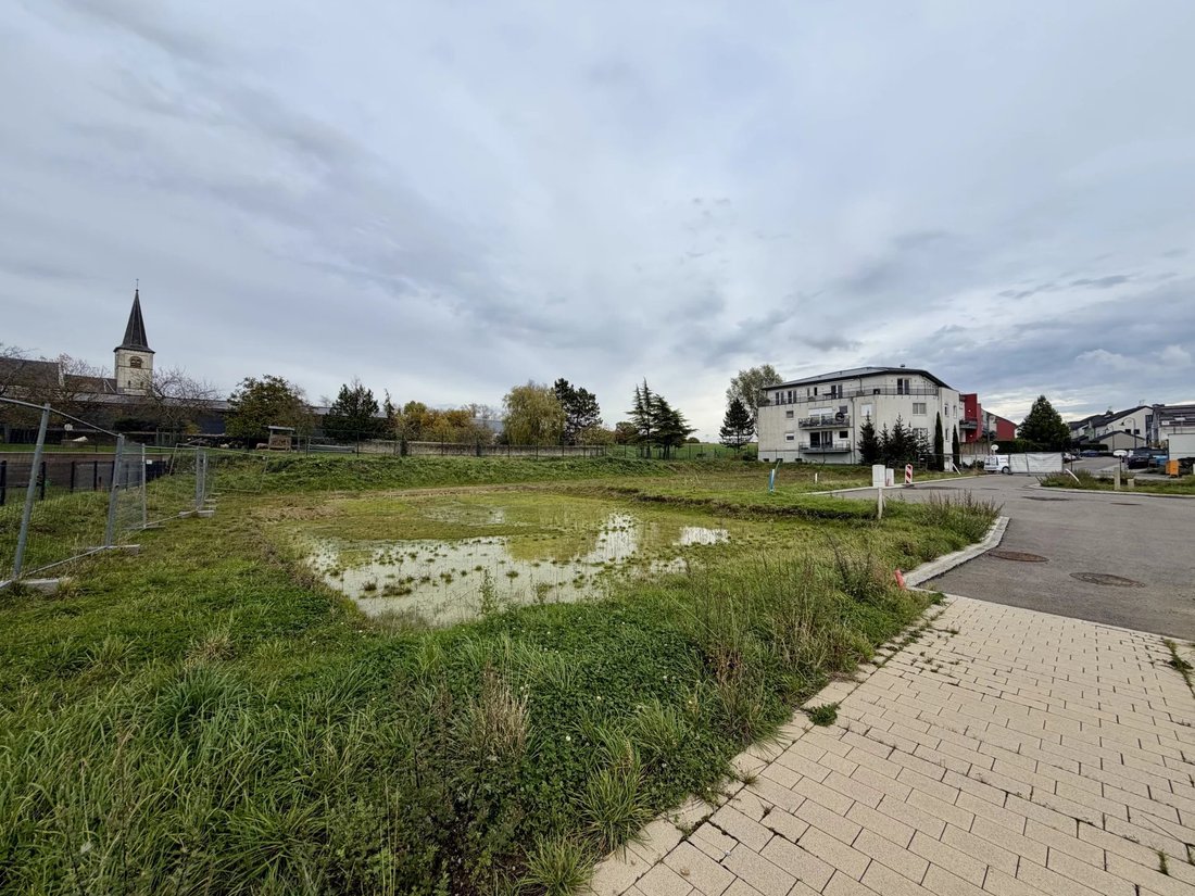 Land in Weiler-la-Tour, Luxembourg District, Luxembourg 2 - 16539464