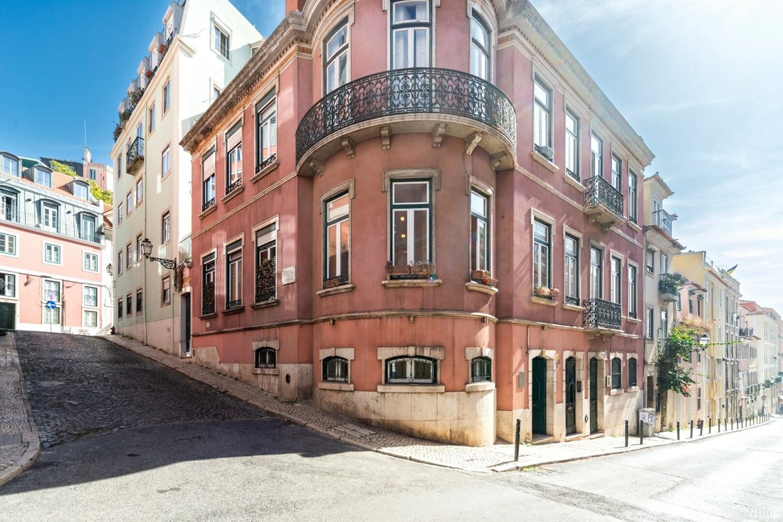 Apartment in Misericordia, Lisbon, Portugal 1 - 16539487