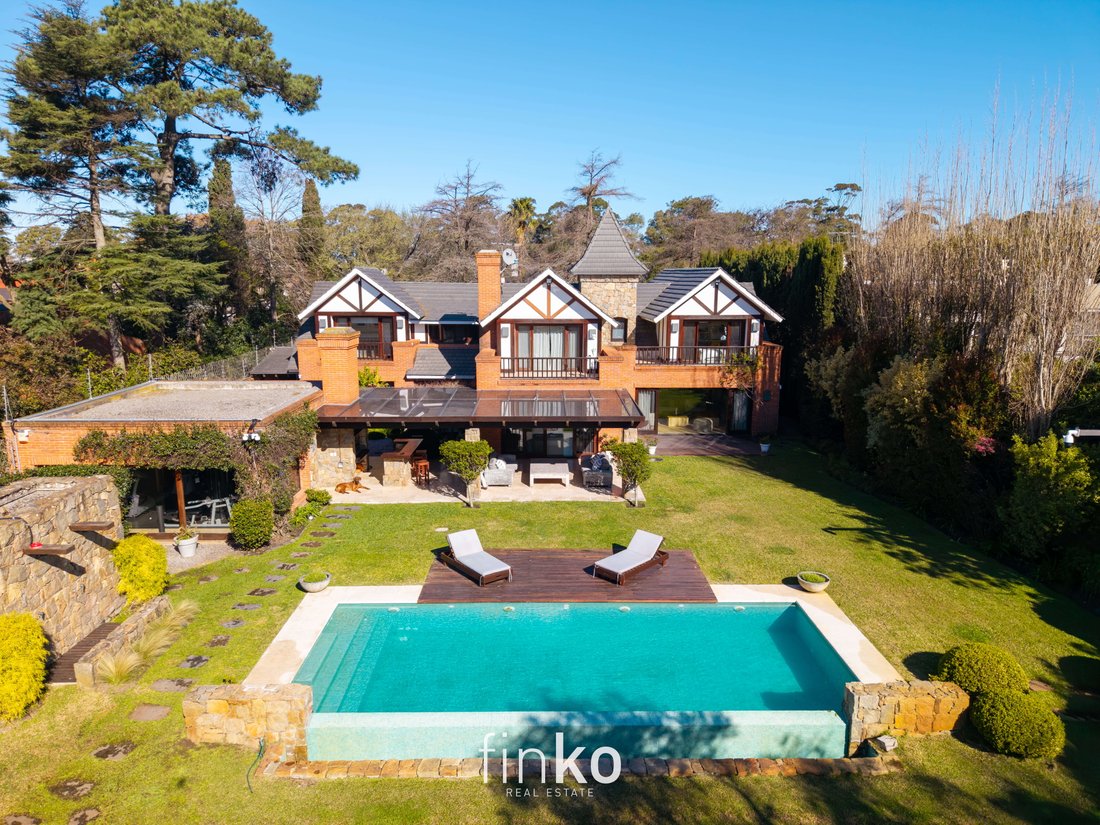 House in Montevideo, Departamento de Montevideo, Uruguay 1 - 16538425