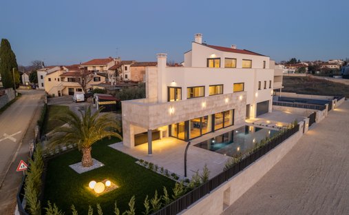 Villa in Poreč, Gespanschaft Istrien, Kroatien 1