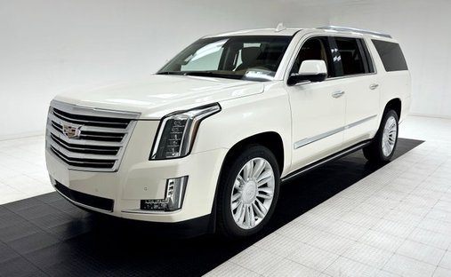 47 770 Miles/6.2 Liter 430hp V8/8-Speed Auto/Luxury Loaded SUV/Window Sticker in Morgantown, United States 1