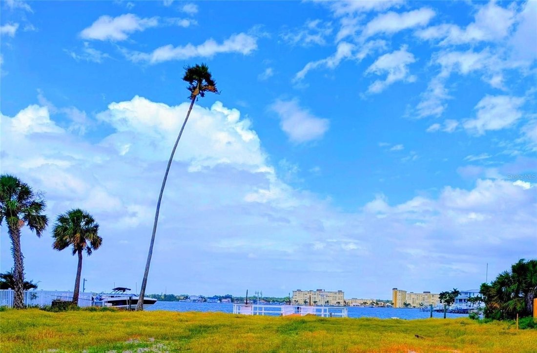 Land in Madeira Beach, Florida, United States 2 - 16541632