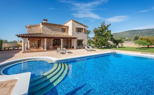 Chalet in Lloseta, Balearic Islands, Spain 1