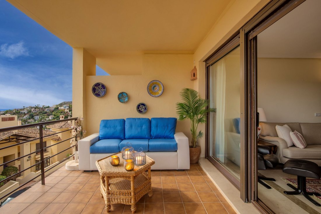 Apartment in Benahavis, Andalusia, Spain 2 - 16538591