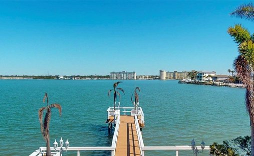 Land in Madeira Beach, Florida, United States 1