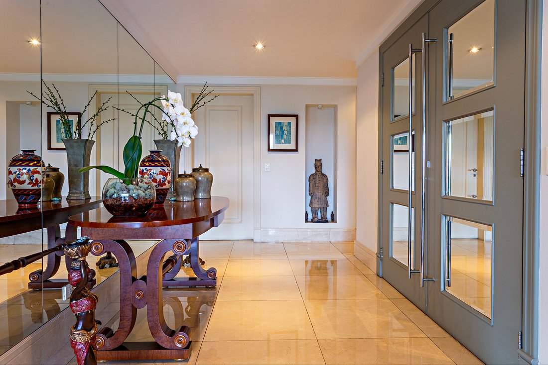 Apartment in São Paulo, State of São Paulo, Brazil 2 - 16542135